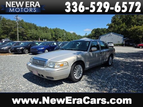 2010 Mercury Grand Marquis LS Sedan 4D