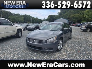 Picture of a 2010 Nissan Maxima SV Sedan 4D