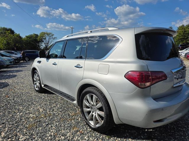2011 Infiniti QX56 photo 5