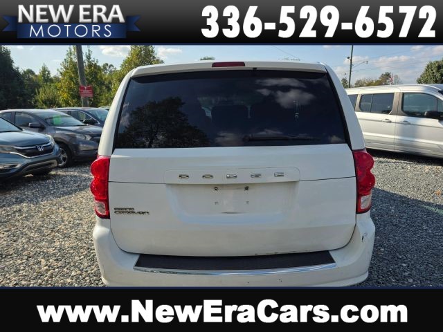 Dodge Grand Caravan Passenger SXT Minivan 4D in Winston-Salem