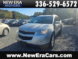 Picture of a 2012 Chevrolet Traverse LT Sport Utility 4D
