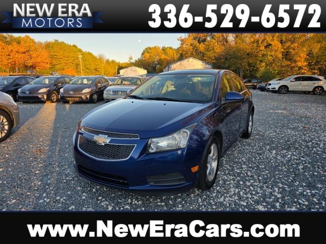 Chevrolet Cruze LT Sedan 4D in Winston-Salem