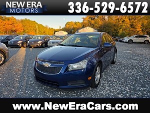Picture of a 2013 Chevrolet Cruze LT Sedan 4D
