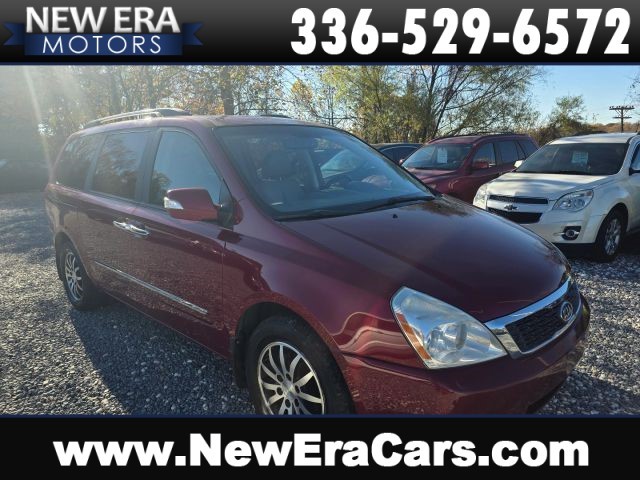 Kia Sedona EX Minivan 4D in Winston-Salem
