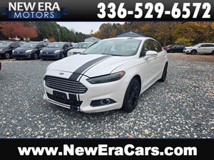 Picture of a 2016 Ford Fusion SE Sedan 4D