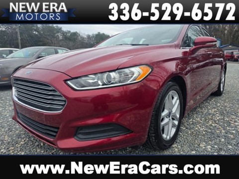 2016 Ford Fusion SE Sedan 4D