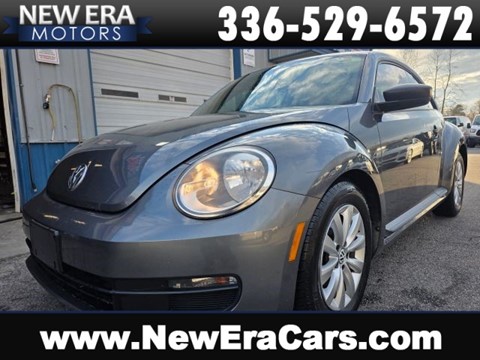 2014 Volkswagen Beetle 1.8T Entry Hatchback 2D
