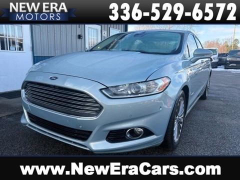 2013 Ford Fusion Titanium Hybrid Sedan 4D