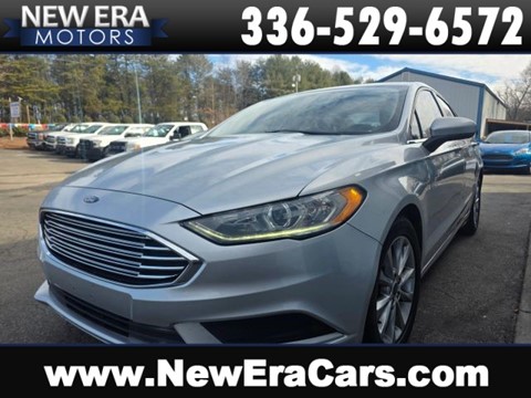 2017 Ford Fusion SE Sedan 4D