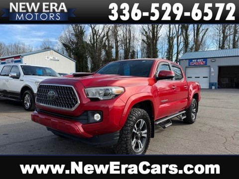 2018 Toyota Tacoma Double Cab TRD Sport Pickup 4D 5 ft