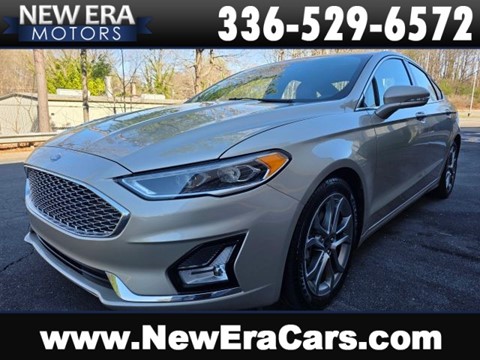 2019 Ford Fusion Titanium Hybrid Sedan 4D