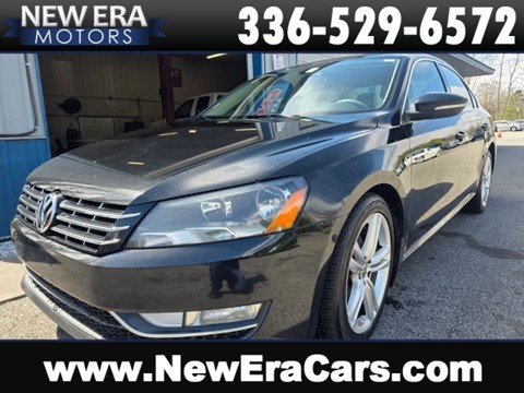 2012 Volkswagen Passat V6 SE Sedan 4D