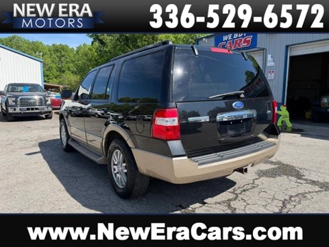 2011 Ford Expedition XLT Sport Utility 4D