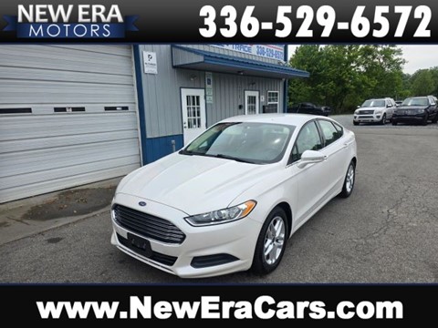 2014 Ford Fusion SE Sedan 4D