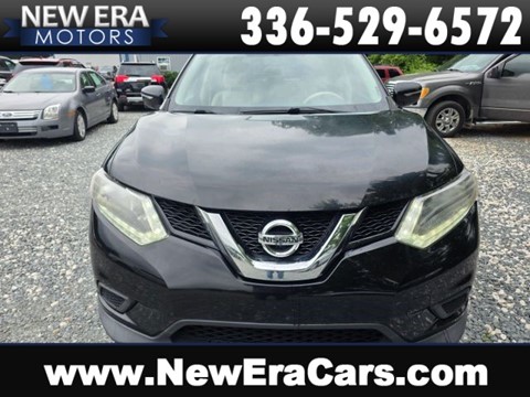 2015 Nissan Rogue SV Sport Utility 4D