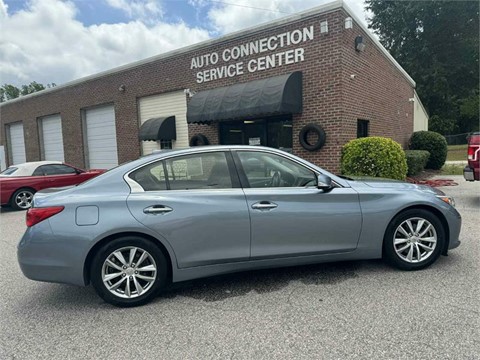 2015 Infiniti Q50 Base