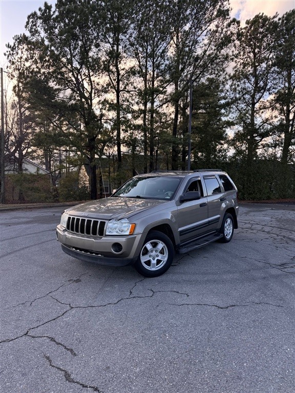 2006 Jeep Grand Cherokee Laredo 4WD for sale by dealer