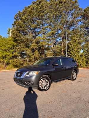 2014 Nissan Pathfinder SV 4WD for sale by dealer
