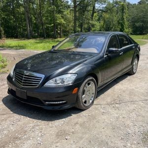 Click to view 24 pictures of this 2011 Mercedes-Benz S-Class S550 4-MATIC 2011 Mercedes-Benz S-Class S550 4-MATIC for sale by dealer