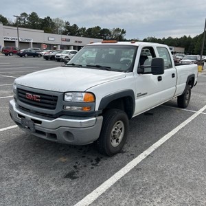 2006 GMC Sierra 2500HD Work Truck Crew Cab Long Bed 2WD for sale by dealer