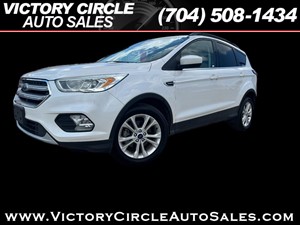 Picture of a 2017 Ford Escape SE FWD