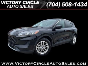 Picture of a 2021 Ford Escape Hybrid SE Sport