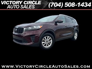 Picture of a 2019 Kia Sorento LX 2WD