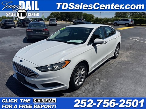 2017 FORD FUSION SE