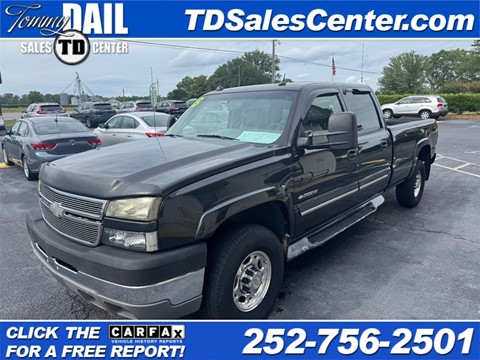 2005 Chevrolet Silverado 2500HD LT Crew Cab Long Bed 2WD