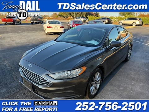 2017 FORD FUSION SE