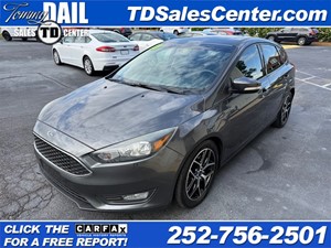 2017 FORD FOCUS SEL Hatch for sale by dealer