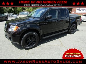 Picture of a 2020 Nissan Frontier SV Crew Cab Midnight Edition 4WD