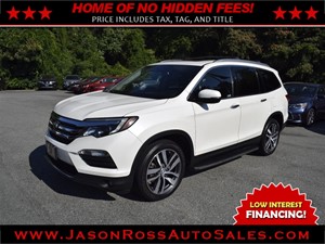 Picture of a 2017 Honda Pilot Touring 4WD