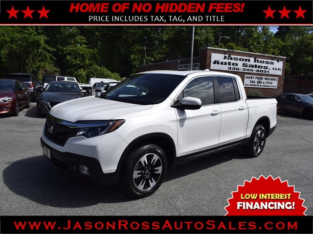 Honda Ridgeline RTL AWD w/ Honda Sensing in Burlington
