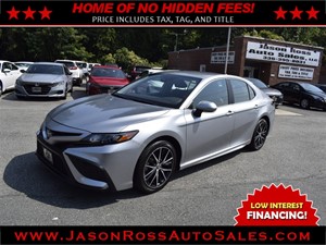 Picture of a 2022 Toyota Camry SE w/ Toyota Safety Sense