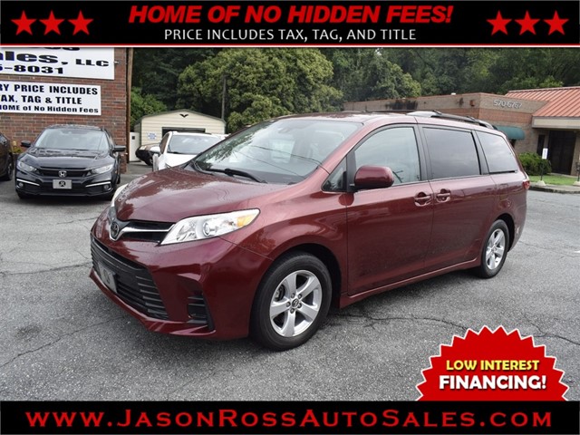 Toyota Sienna LE w/ 8 Passenger Seating in Burlington