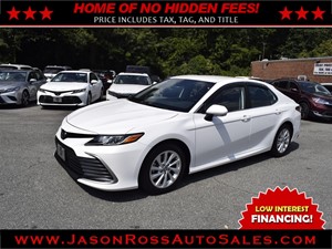 Picture of a 2023 Toyota Camry LE w/ Toyota Safety Sense