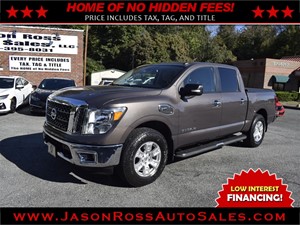 Picture of a 2017 Nissan Titan SV Crew Cab 4WD