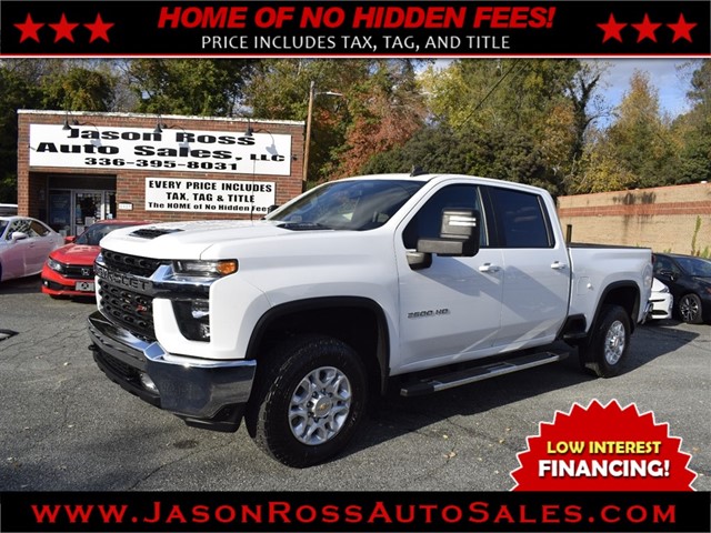 Chevrolet Silverado 2500HD LT Crew Cab 4WD in Burlington