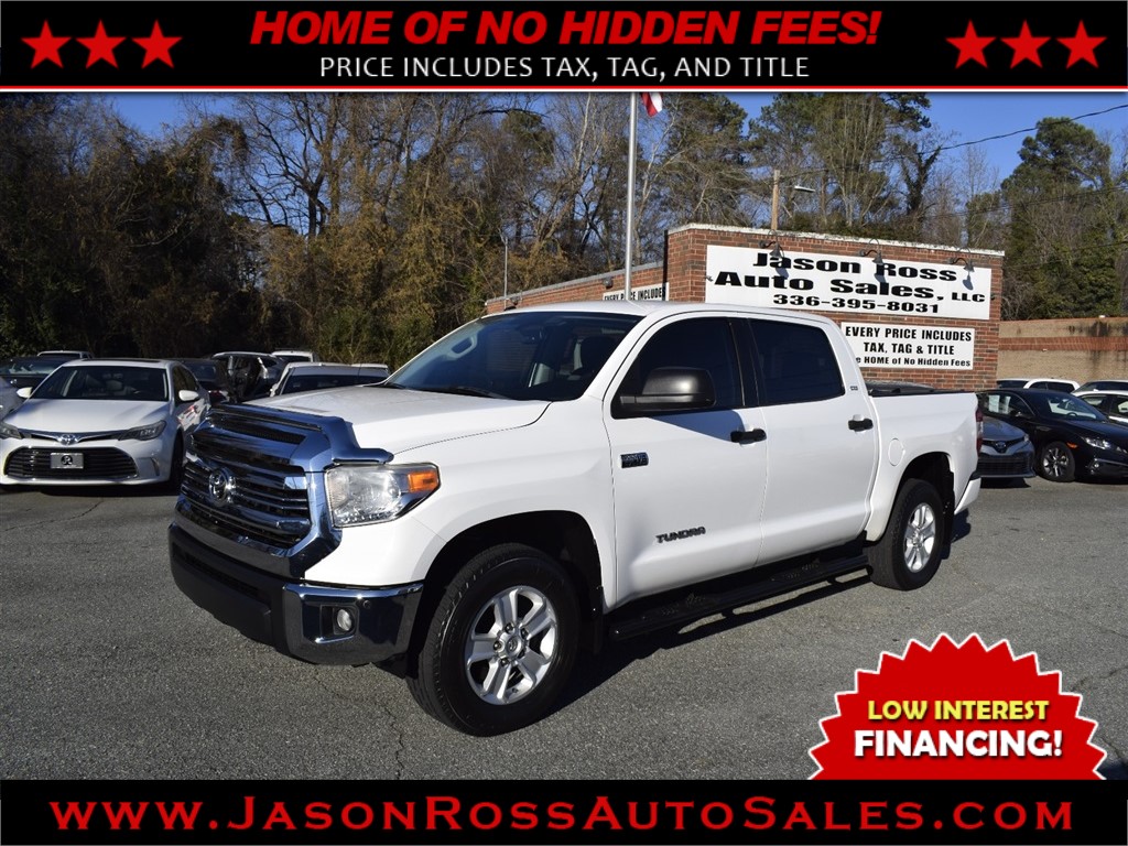 2017 Toyota Tundra SR5's photo