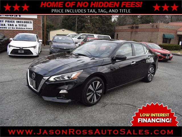 Nissan Altima 2.5 SV w/ Smart Phone Integration in Burlington