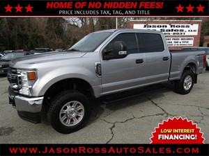 Picture of a 2020 Ford F-250 Super Duty XLT Crew Cab 4WD