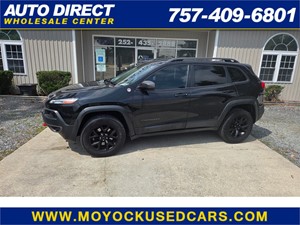 Picture of a 2015 Jeep Cherokee Trailhawk 4WD