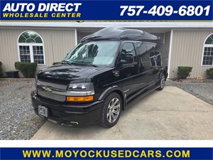 Picture of a 2017 Chevrolet Express 2500 Cargo Extended