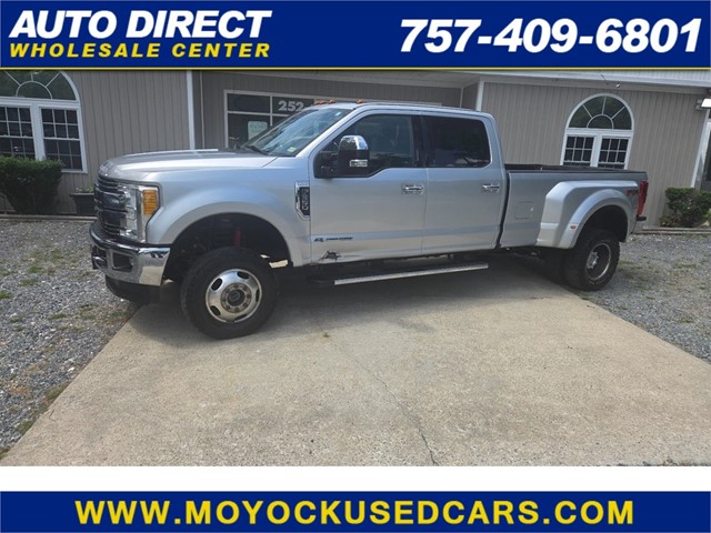 Ford F-350 SD Lariat Crew Cab Long Bed DRW 4WD in Moyock