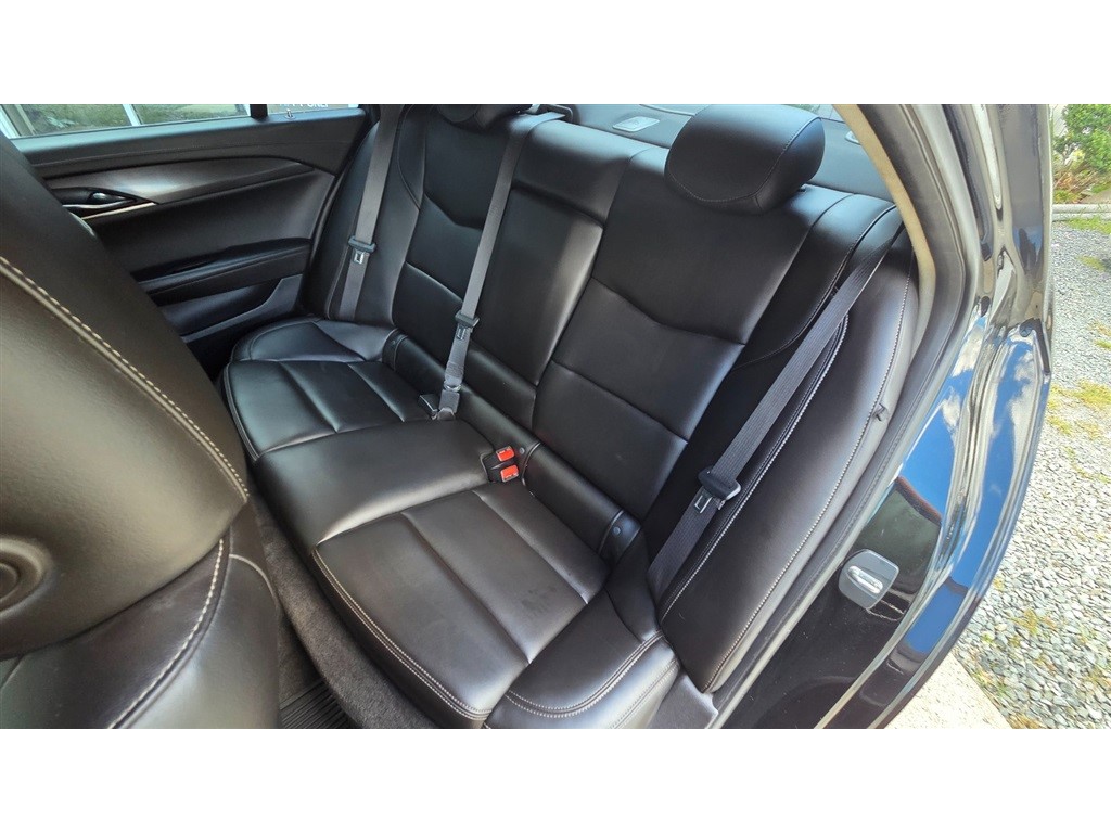 2016 Cadillac ATS Base photo 10