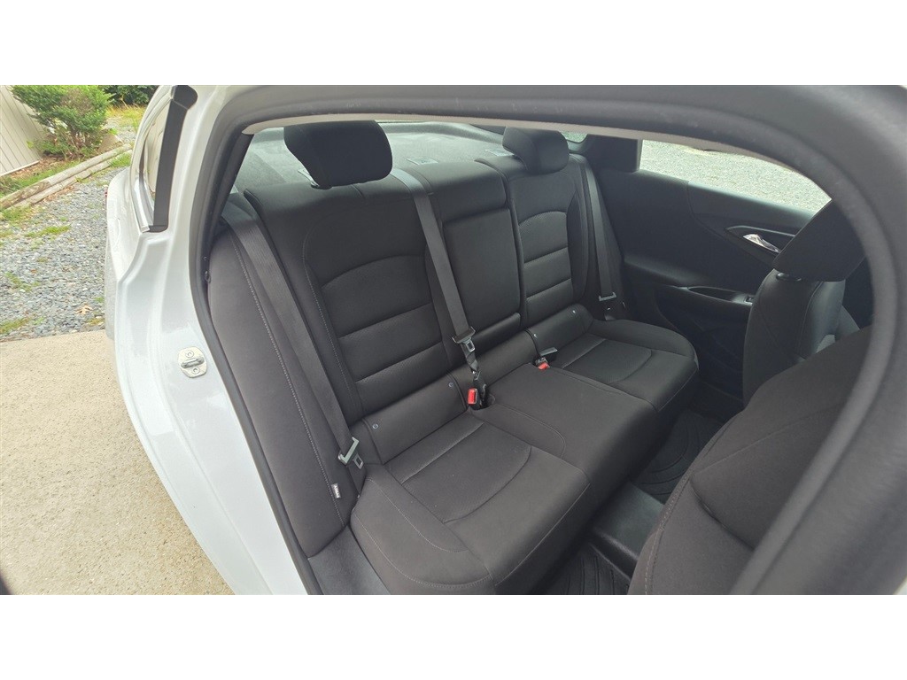 2021 Chevrolet Malibu 1LT photo 17