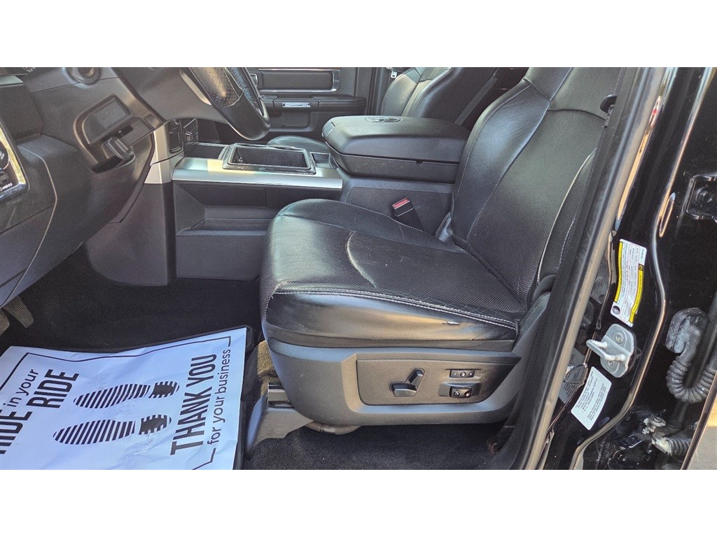 2014 Ram 2500 Laramie photo 7