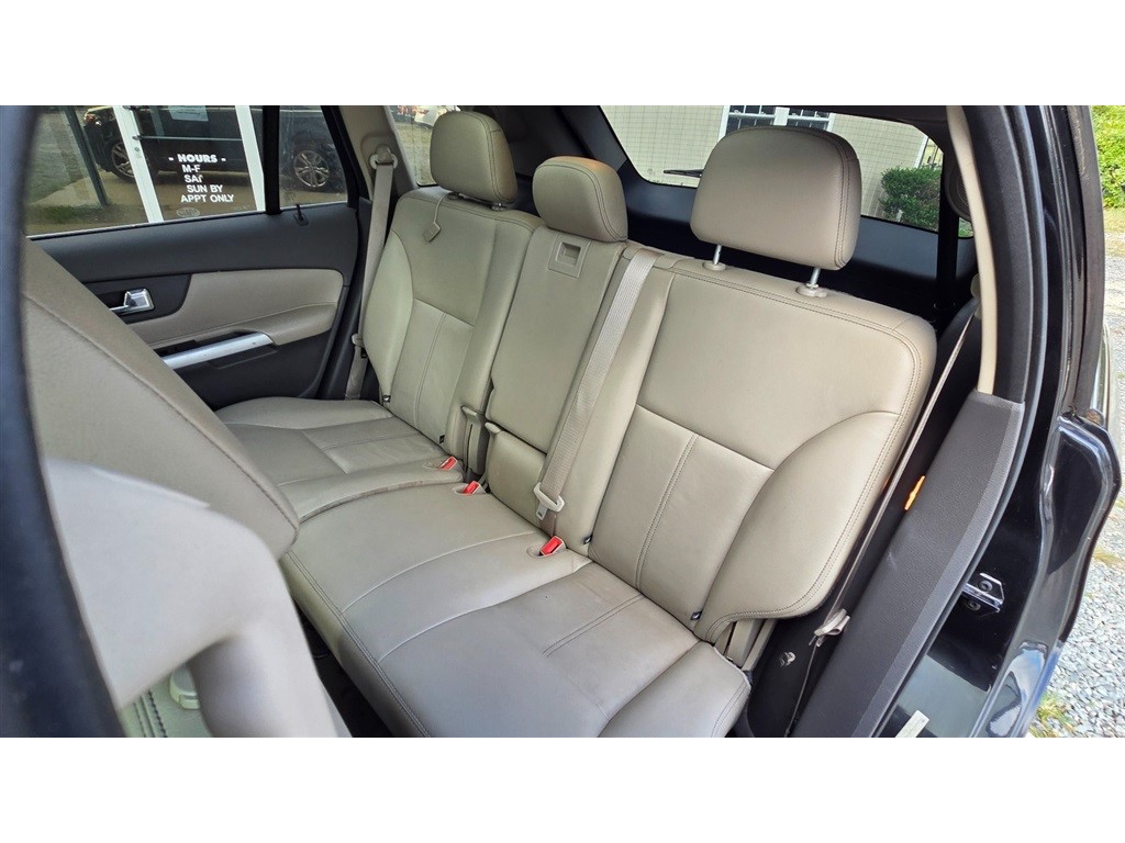 2013 Ford Edge Limited photo 16