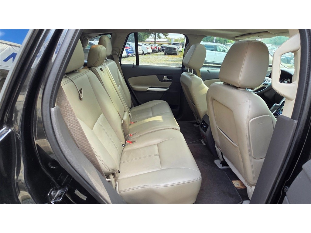 2013 Ford Edge Limited photo 17
